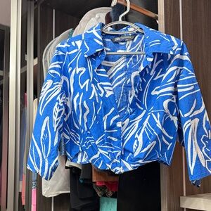Zara Blue and White Leaf Print Crop Top